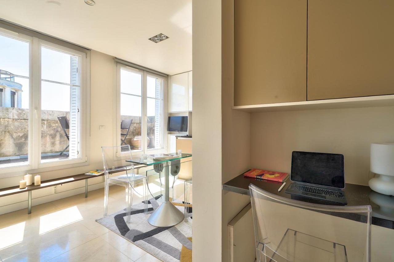 Designed Studio With Ac-Terrasse Vue Tour Eiffel París Exterior foto