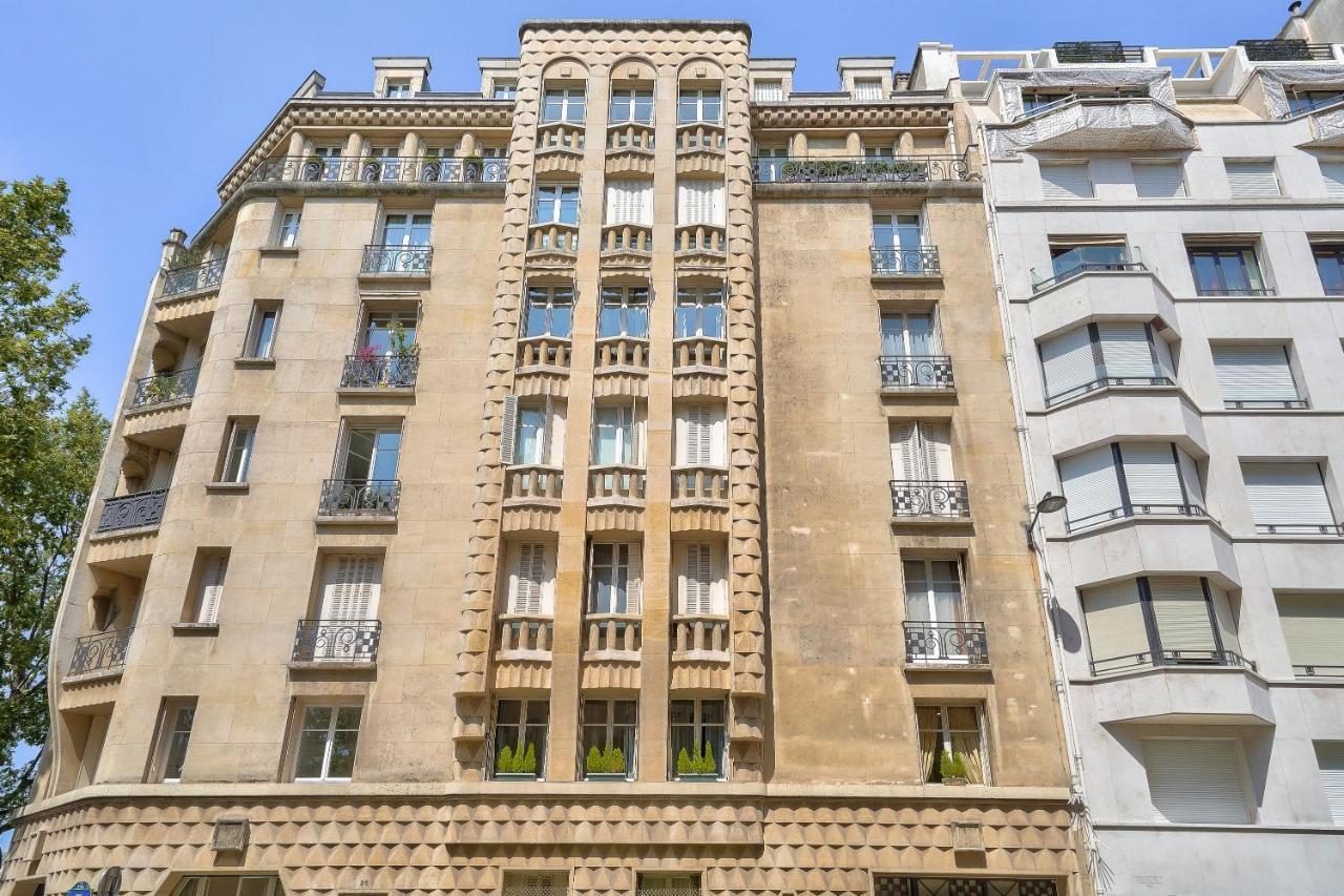 Designed Studio With Ac-Terrasse Vue Tour Eiffel París Exterior foto